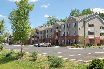 Clarksville Apartments Near Austin Peay