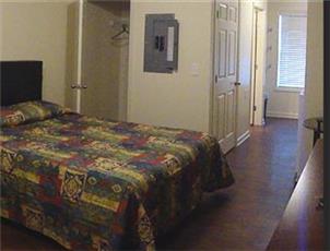 month condor furnished aaa extended court stay apartment